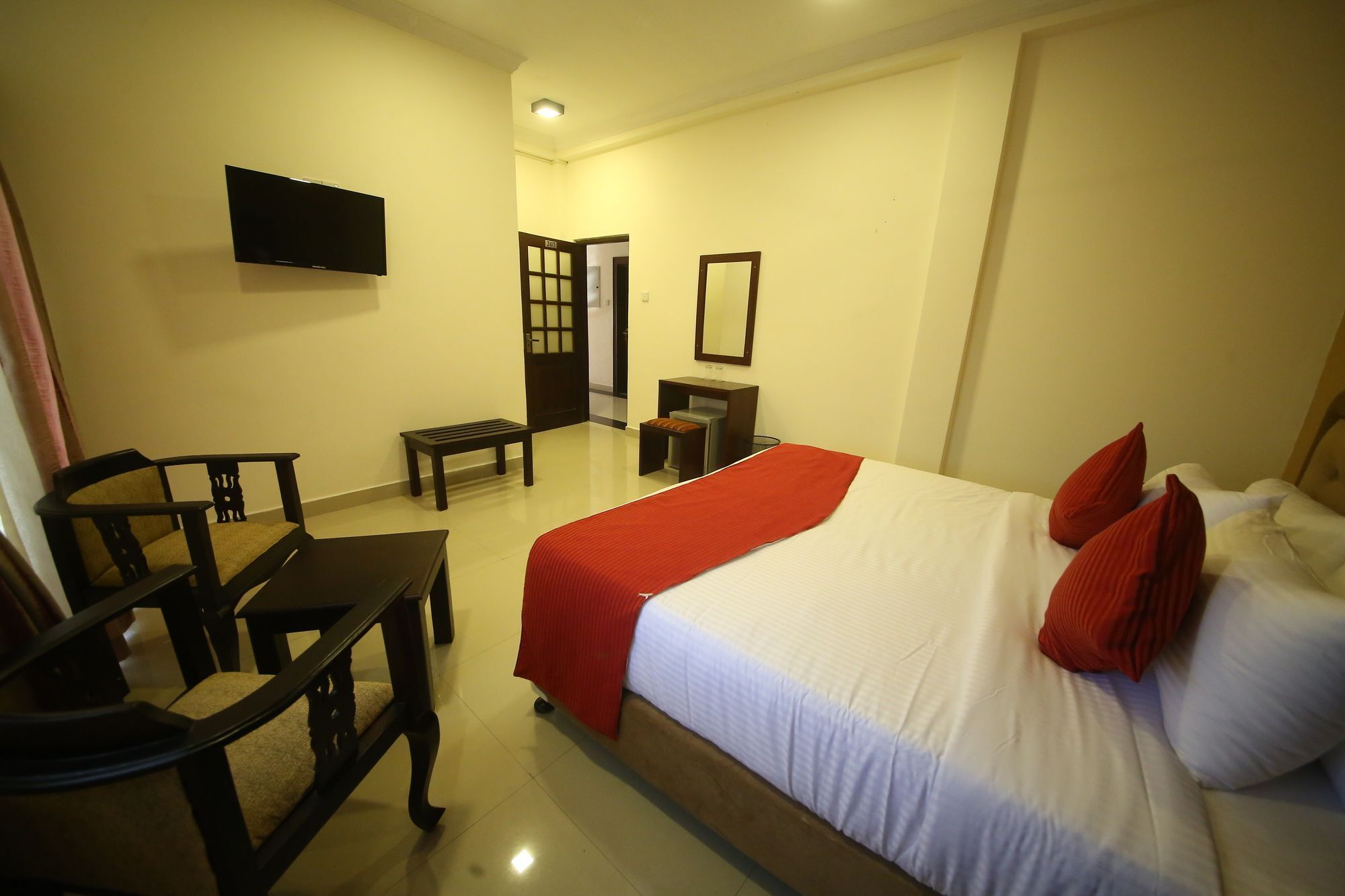 Hotel Sunhill Mount Lavinia 拉维尼亚山 外观 照片