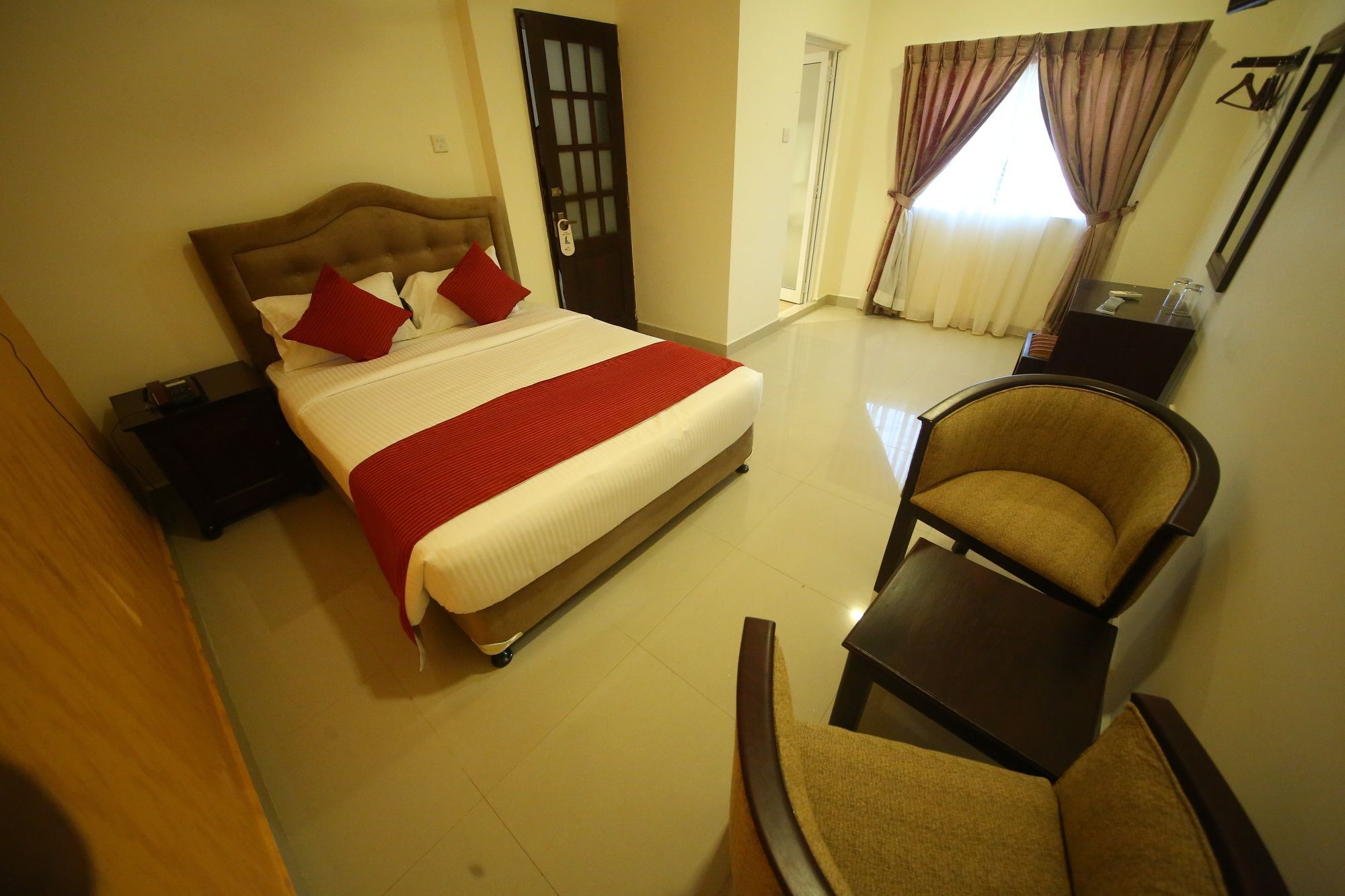 Hotel Sunhill Mount Lavinia 拉维尼亚山 外观 照片